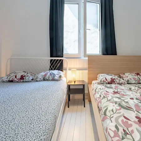 Cozy Antwerp Apartment Stay For 7-2